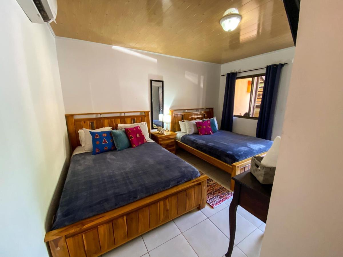 Roxy'S Bed & Breakfast Boca Chica Extérieur photo