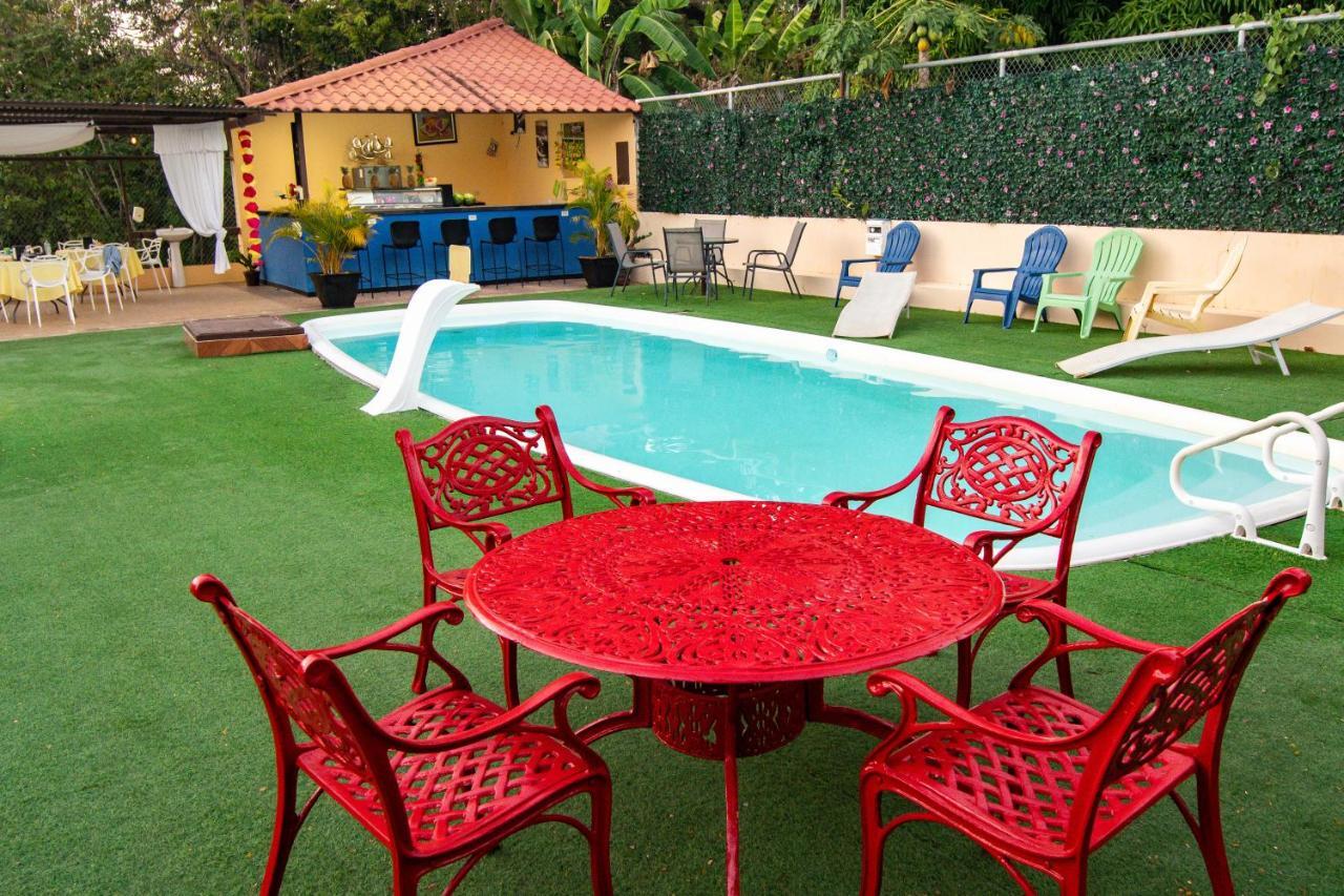 Roxy'S Bed & Breakfast Boca Chica Extérieur photo